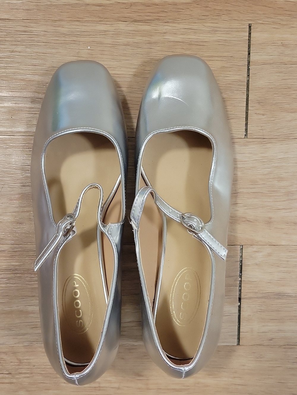 Scoop Nyc Silver Heel Mary Jane Flats for Women Size 10M